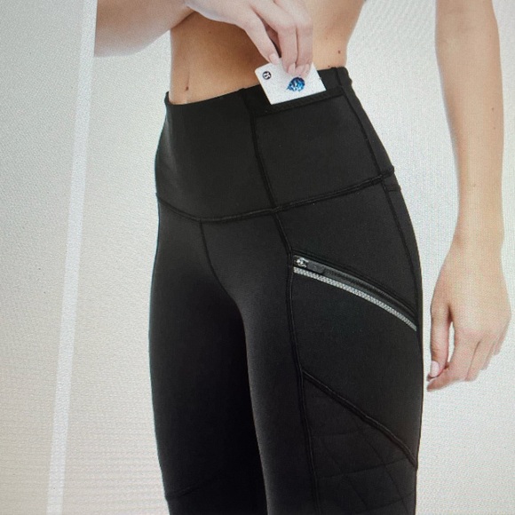 Lululemon Toasty Tech Tight II. Size 14. Black - Picture 3 of 9